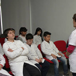 Para mejorar concentración y reducir estrés, implementan meditación en escuelas de San Isidro 