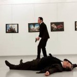 Asesinan a embajador ruso en Turquía