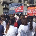 Movilización de trabajadores del Hospital Garrahan en el Ministerio de Salud