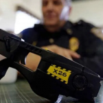 Gobierno porteño convoca a debate sobre el uso de pistolas Taser en la Policía de la Ciudad