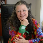 Diana Maffía recibió doctorado Honoris Causa por su contribución al feminismo