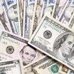 El Gobierno publicó el DNU con las nuevas medidas para contener al dólar